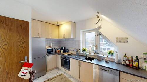 Küchenansicht mit Einbauküche - 3 Zimmer Etagenwohnung in Hamm