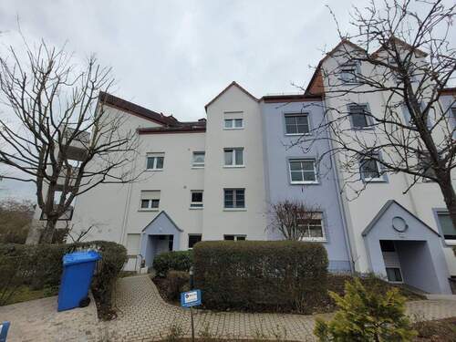 Aussenansicht 1 - 2 Zimmer Etagenwohnung zum Kaufen in Idstein