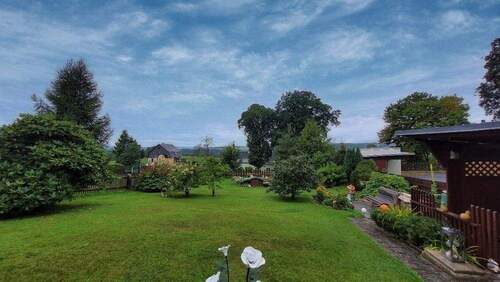 Blick in Garten - 