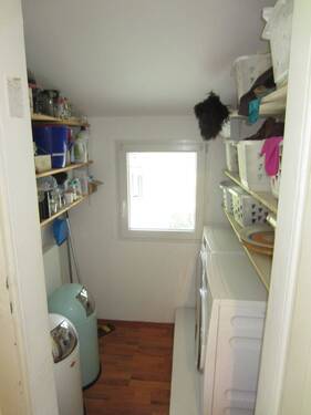 HAUSWIRTSCHAFTRAUM - 