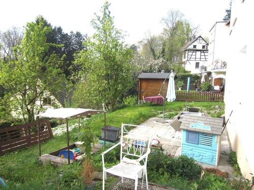 GARTEN H)INTER DEM HAUS - 58256 ENNEPETAL, 'IM GRÜNEN' SCHÖNE, HELLE, DACHGESCHOSSWOHNUNG, EINBAUKÜCHE, GARTENMITBENUTZUN, STELLPLATZ, 2 x BÄDER, G-WC