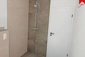 Badezimmer, Duschbereich - 