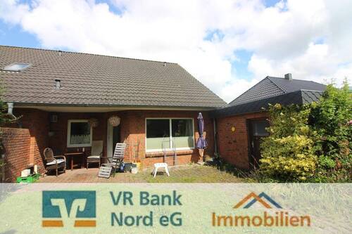 Bild 1 - Ebenerdige Doppelhaushälfte mit Ausbaureserve