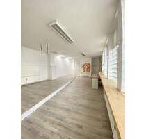 Hinterhof-Loft mit Stellplätzen und direkter Anlieferungsmöglichkeit in Holthausen zu vermieten ! - Düsseldorf