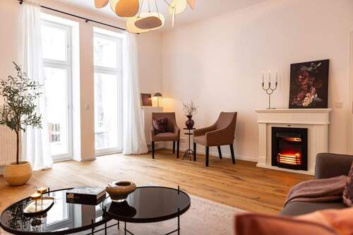 Morning Mist_Wohnbereich 1 - Wunderschöne bezugsfreie 3-Zimmer Wohnung im Erstbezug nach komplett Sanierung.