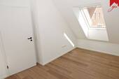 Kinderzimmer/ Büro III - 