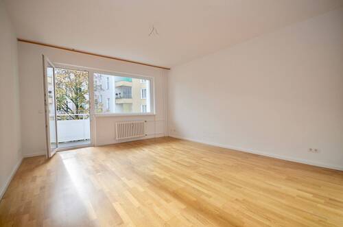 Wohnzimmer - Etagenwohnung mit 77,00 m² in Berlin zum Kaufen
