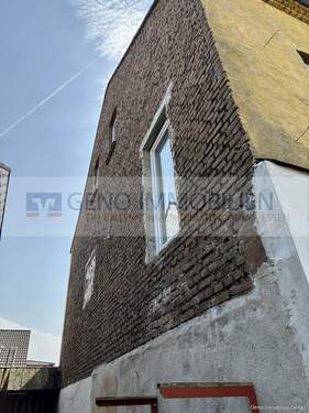 Giebel - Mehrfamilienhaus, Wohnhaus mit 244,50 m&sup2; in Essen / Überruhr-Hinsel zum Kaufen