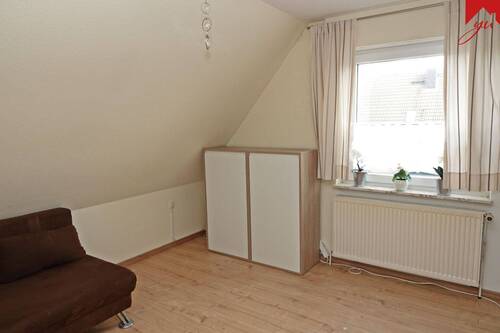 Wohn-/ Schlafzimmer im Obergeschoss - 