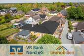 Rückseite des Gesamten - Interessantes Immobilien-Ensemble mit vier Wohneinheiten in attraktiver Ortslage