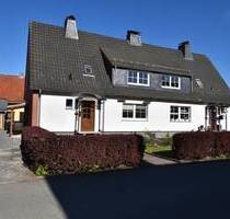 Sehr gepflegtes Einfamilienhaus (DHH) in ruhiger und sonniger Wohnlage im schönen Klosterort - Walkenried