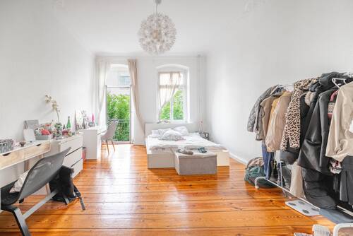 Wohnzimmer - 2 Zimmer Etagenwohnung zum Kaufen in Berlin
