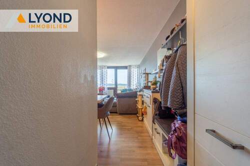 Flur - 4 Zimmer Etagenwohnung zum Kaufen in Crailsheim