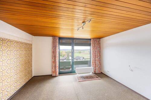 Schlafzimmer 1. OG - 4 Zimmer Einfamilienhaus zum Kaufen in Großbottwar