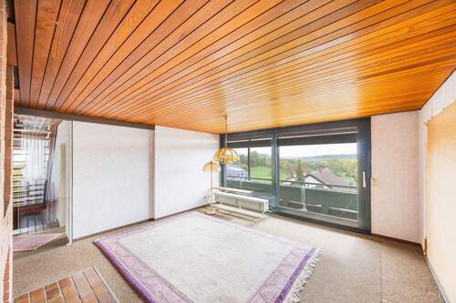 Wohnzimmer 1. OG - 4 Zimmer Einfamilienhaus in Großbottwar