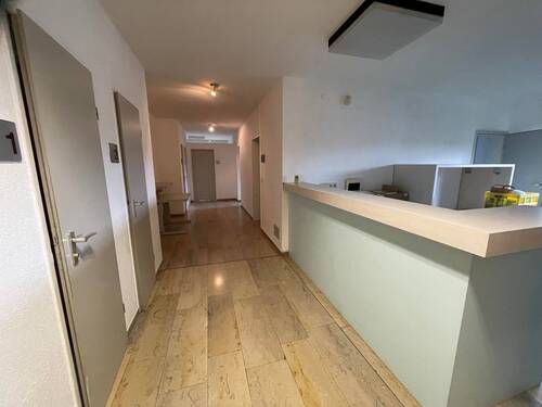 Empfangsbereich ... - 6 Zimmer Büro zur Miete in Achern