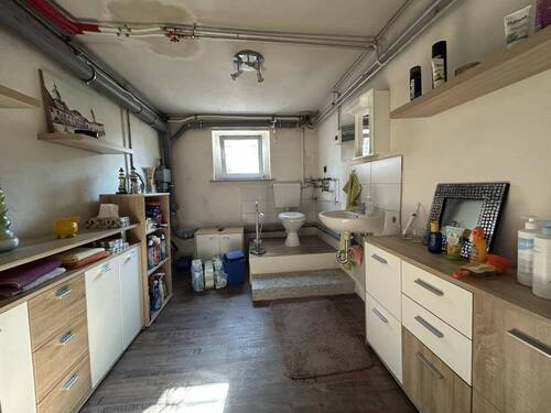 WC / HWR im Kellergeschoss - 