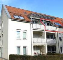 Betreutes Wohnen, 2 Zimmerwohnung DG mit Aufzug, Balkon und TG-Stellplatz - Sersheim
