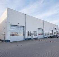***IHR NEUER STANDORT: MODERNE PRODUKTIONSHALLE MIT LAGER UND BÜRO*** - Neumarkt