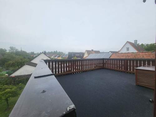 Blick auf den Balkon.jpg - 