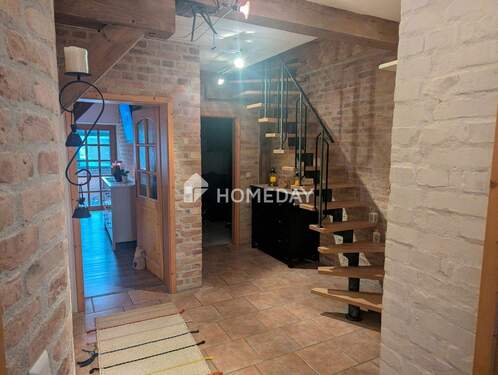 Flur - Reihenhaus in ruhiger Lage mit 3 Zimmern, schönem Garten und sonnigen Terrassen