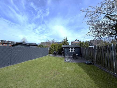 Blick in den Garten - 5 Zimmer Doppelhaushälfte in Emsdetten