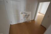 Flur - Etagenwohnung mit 68,00 m² in Gera zur Miete