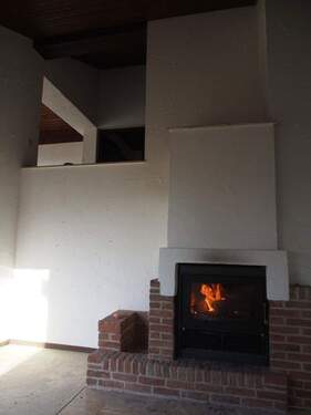 Holzofen im Wohnzimmer - 