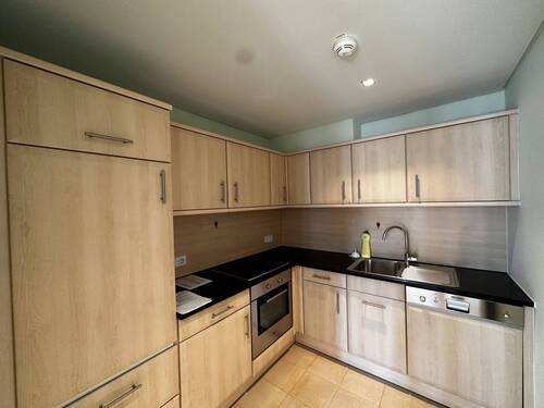 Einbauküche - Etagenwohnung mit 104,50 m&sup2; in Dresden zur Miete