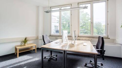 Büroraum - Büro mit 24,00 m&sup2; in München zur Miete