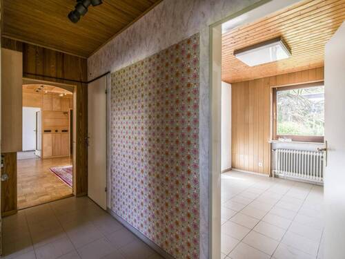 Zimmer - Einfamilienhaus mit 146,10 m&sup2; in Wiesbaden zum Kaufen