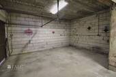Garage - 