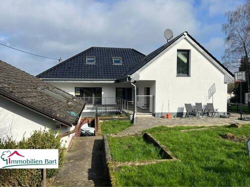 Rückansicht - 1 Zimmer Mehrfamilienhaus, Wohnhaus in Wincheringen