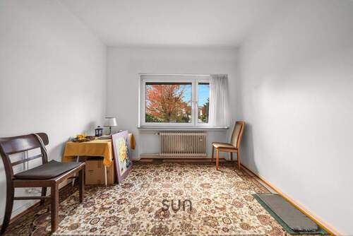 GROßZÜGIGES ZIMMER - 