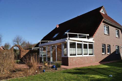 691 Rückseite 1 - 4 Zimmer Doppelhaushälfte in Westerstede