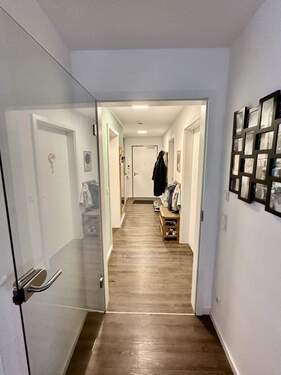 Diele - Etagenwohnung mit 101,20 m² in Bergkirchen zur Miete