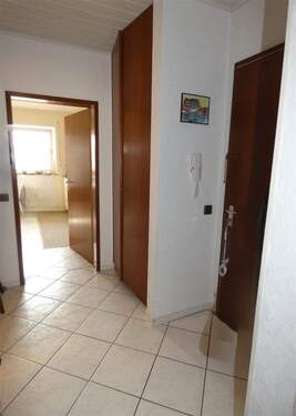 geräumige Diele - Etagenwohnung mit 66,00 m&sup2; in Deidesheim zum Kaufen