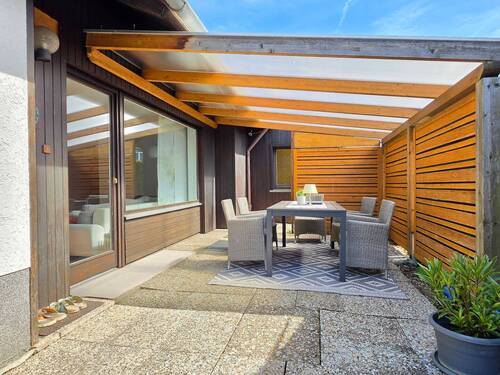Überdachte Terrasse - 
