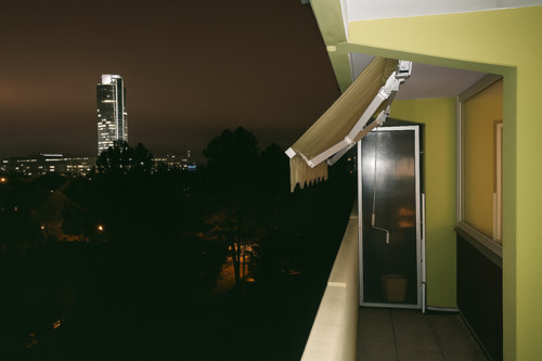 Loggia - Provisionsfrei & freiwerdend: Exklusive 1,5-Zi-Wohnung mit großer Loggia in BESTLAGE