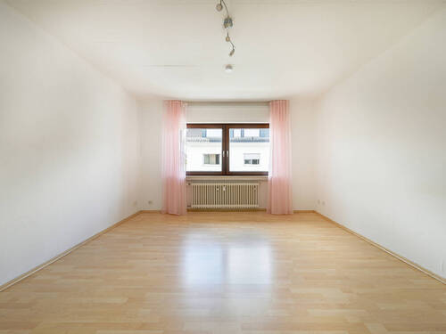Wohnzimmer - Etagenwohnung mit 51,20 m² in Karlsruhe / Durlach-Aue zum Kaufen