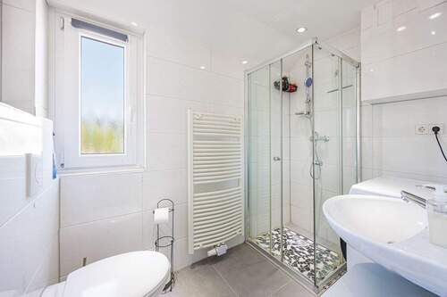 Badezimmer - Etagenwohnung mit 58,00 m² in Ludwigsburg zum Kaufen