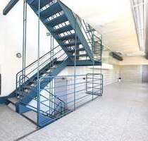 TOP Gewerbefläche: geräumige ca. 320m² im Industrial-Design - Hemer