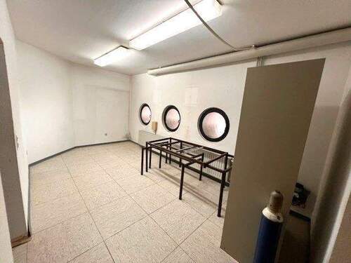 Nebenraum div..jpeg - 