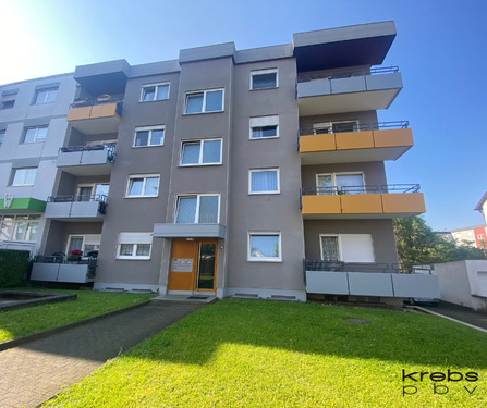 Außenansicht - Ideale 2-Zimmer Wohnung x Sonnenbalkon