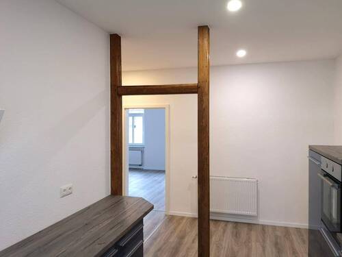 Kü Blick zum Flur - 