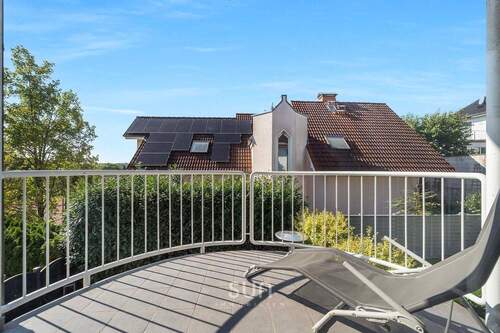 GEMÜTLICHER BALKON - 