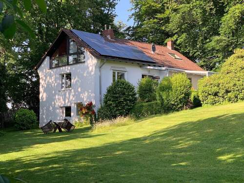 Hausansicht vom Garten.jpeg - Einfamilienhaus mit 150,00 m&sup2; in Schwerte zur Miete