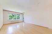 Gut geschnittenes Wohnzimmer - Etagenwohnung mit 65,00 m&sup2; in Reinbek zum Kaufen