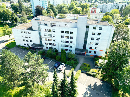 Drohnenbild - 3 Zimmer Etagenwohnung zum Kaufen in Biberach an der Riß