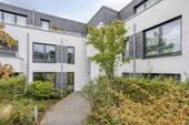 Außenansicht - 3 Zimmer Etagenwohnung in Düsseldorf Benrath